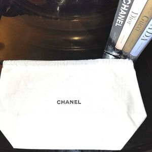 NWOT Large Chanel dust bag